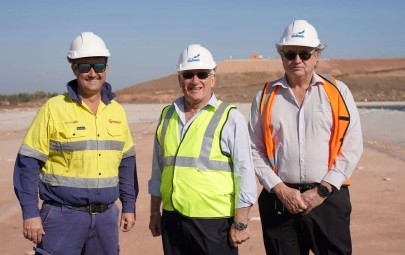 Nick Walker NT Manager Veolia, City of Darwin Lord Mayor Kon Vatskalis and City of Darwin General Manager Engineering and City Services Ron Grinsell at the new landfill cell
