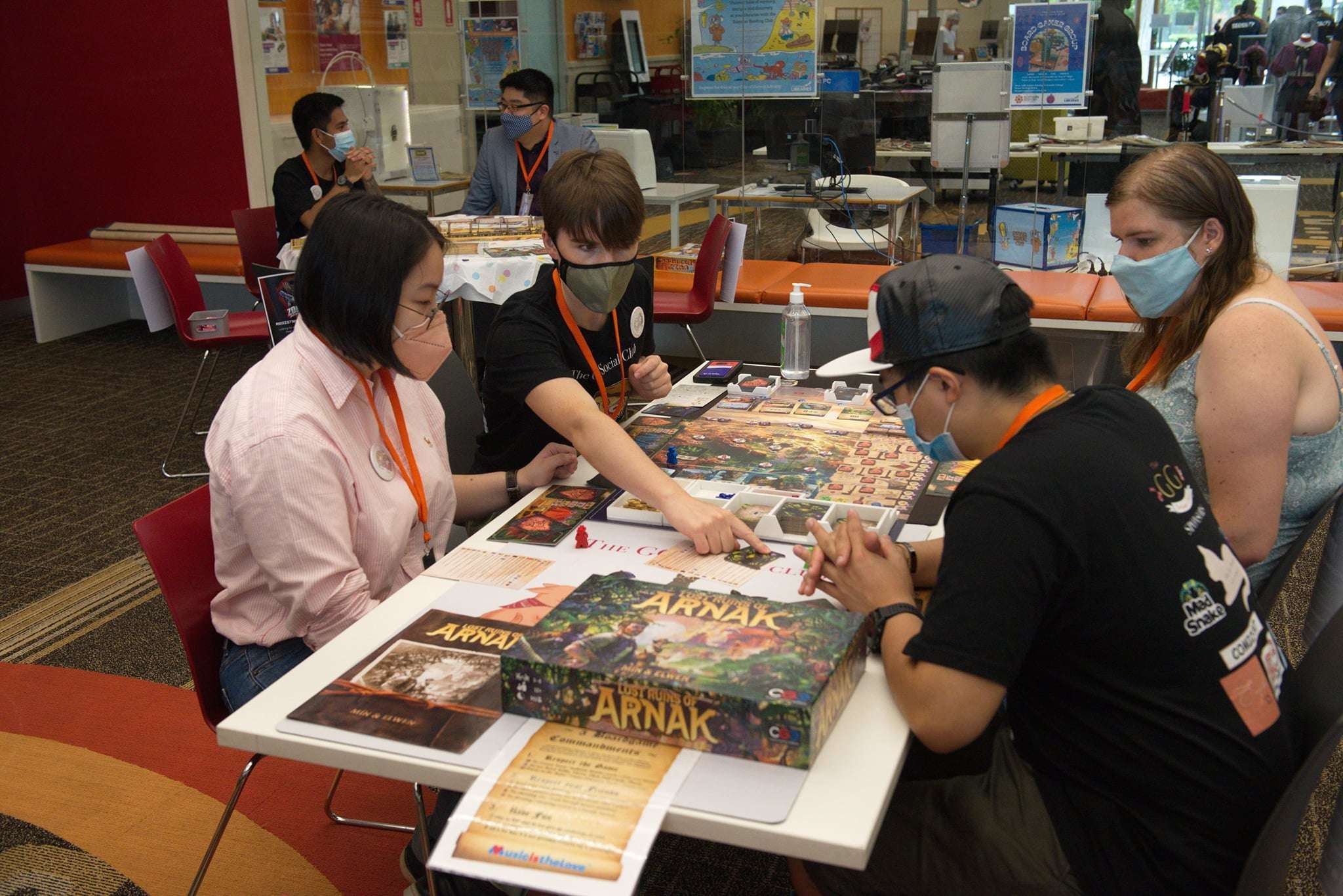 The GG Social Club playing games at Geektacular 2022