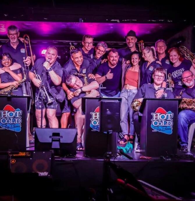 Hot and Cold Big Band - 16 pce 