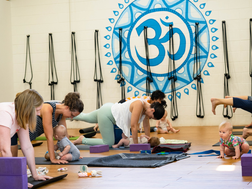 Mums & Bubs Yoga - Healthy Darwin