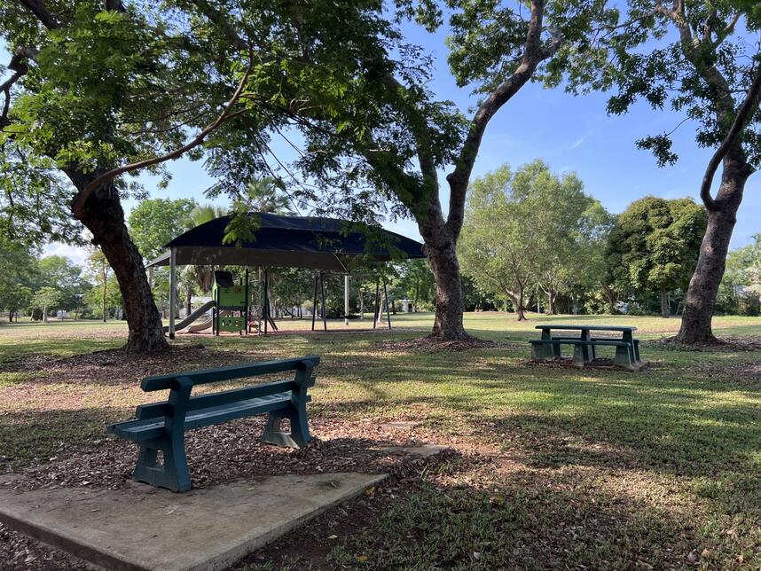 Airlie Playground Seats