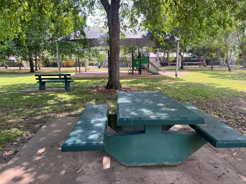 Armstrong Park playground picnic table and seat