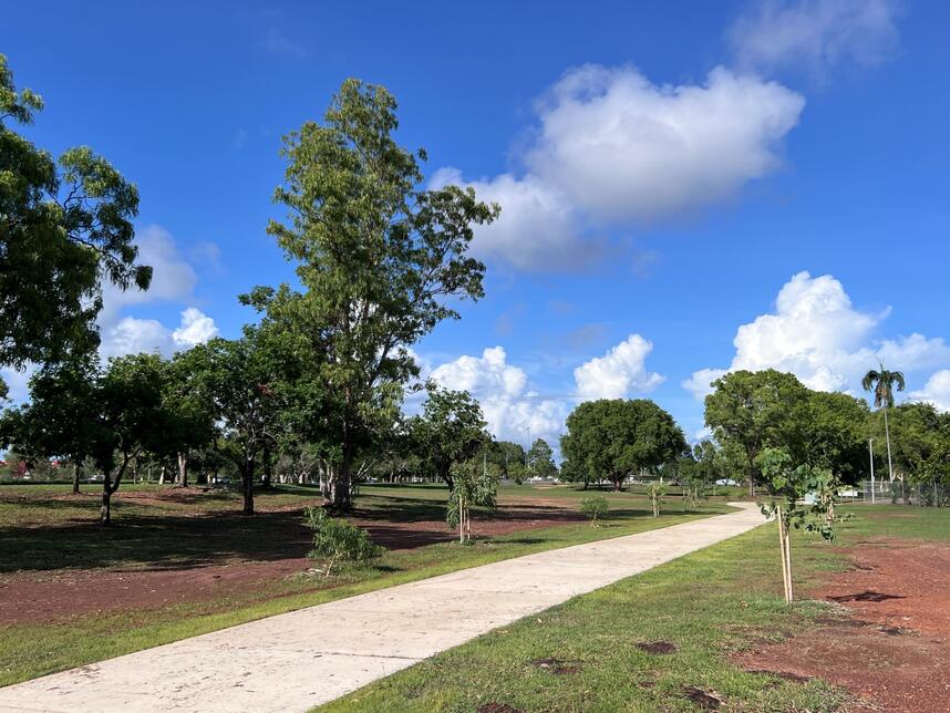 Bagot Park walk path