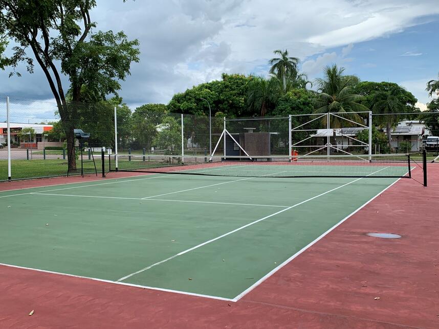 Bill Bell Park tennis court