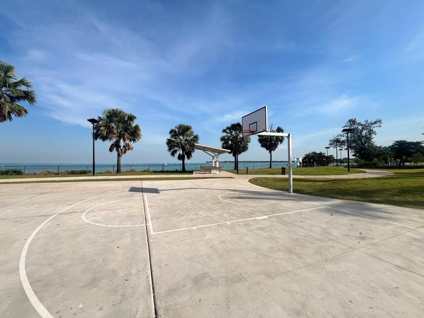 Bundilla Reserve Basketball court