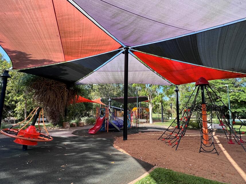Garamanuk Park playground