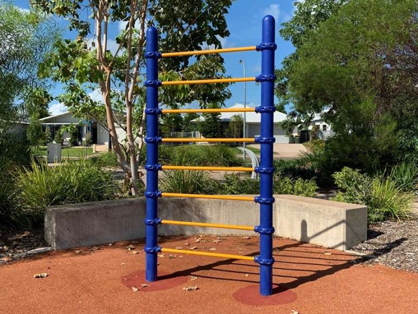 Ted Rowe Park - exercise equip 2