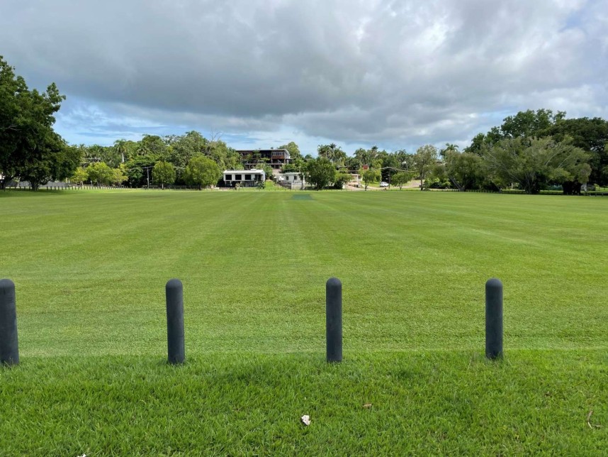 Dinah Beach Oval