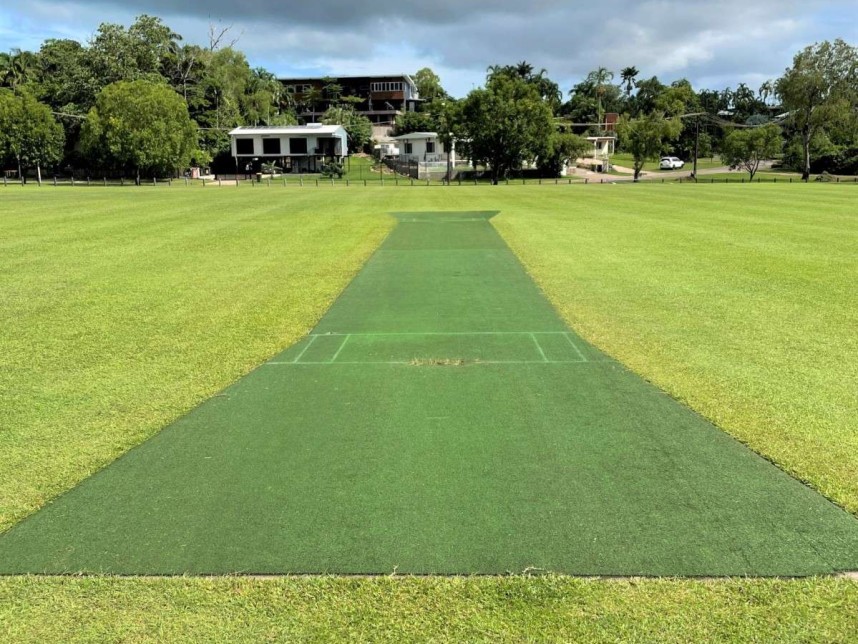 Dinah Beach Oval