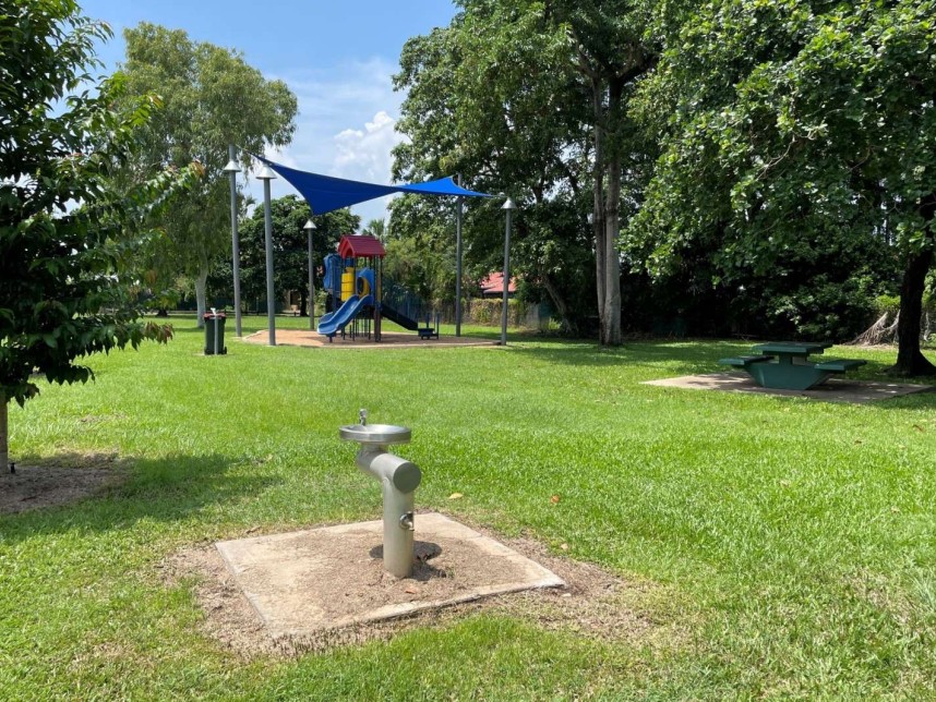 Nation Crescent playground and amenities