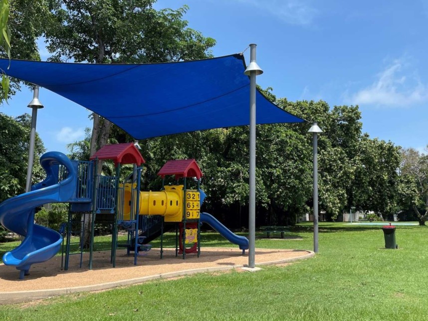 Nation Crescent playground and basketball