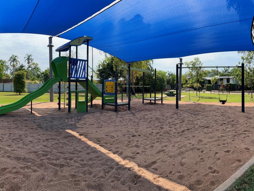 Mazlin Park playground