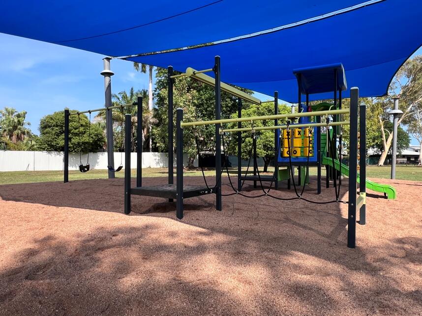 Mazlin Park playground