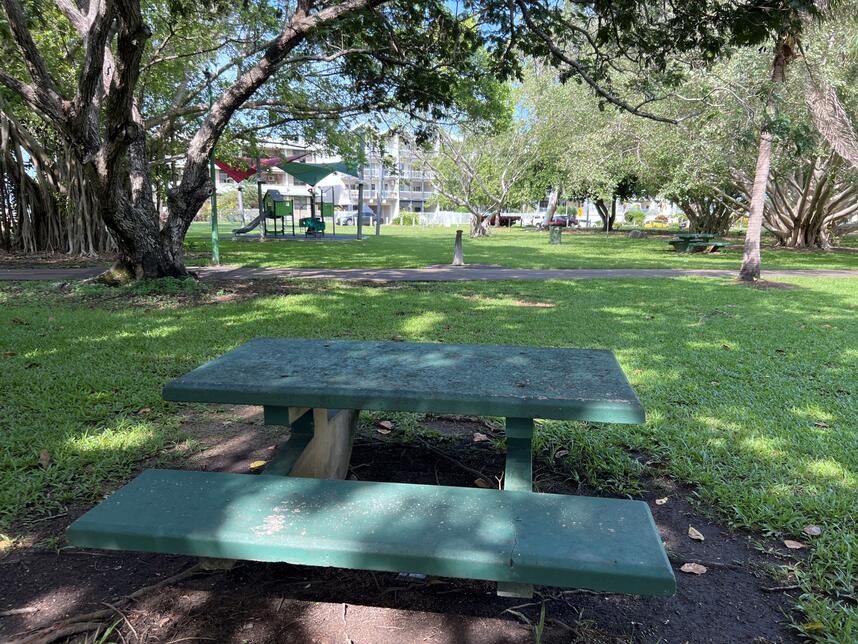 Nightcliff Foreshore Arali junction picnic bench