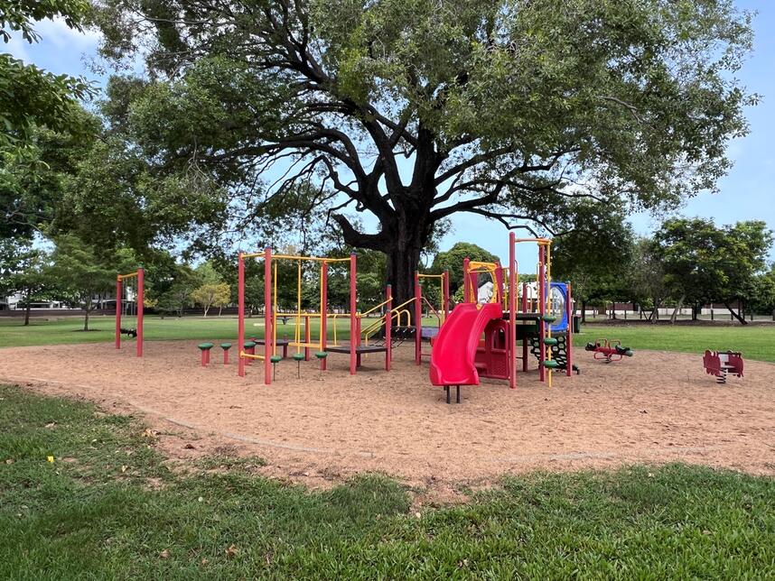 Old McMillans Park playground