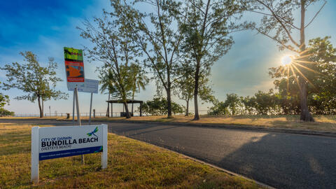 Bundilla Beach
