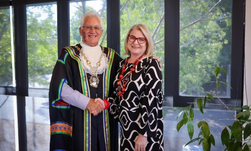 Lord Mayor of  Darwin Kon Vatskalis with Councillor Kim Farrar