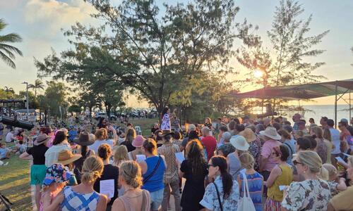 In the lead up to National Reconciliation Week, City of Darwin is joining forces with the Darwin Beach Choir to provide a unique opportunity for the community to learn the Voices for Reconciliation song, Solid Rock by Goanna