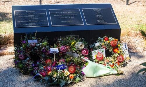 The Northern Territory Government and City of Darwin have officially dedicated the Cor Infinitus Memorial and Reflection Bench on the Darwin Esplanade.