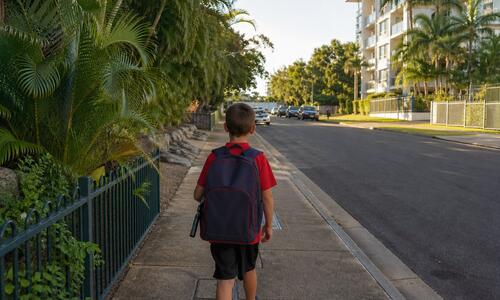 Children encouraged to step into a healthier future on Walk Safely to School Day 