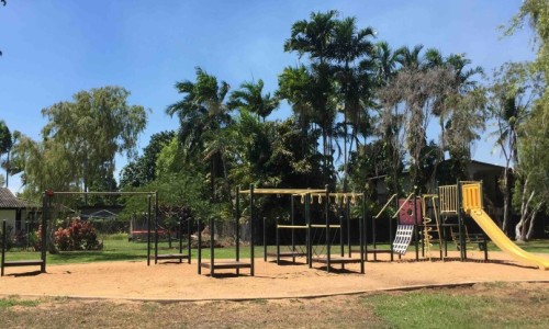 Eaton Park, Karama